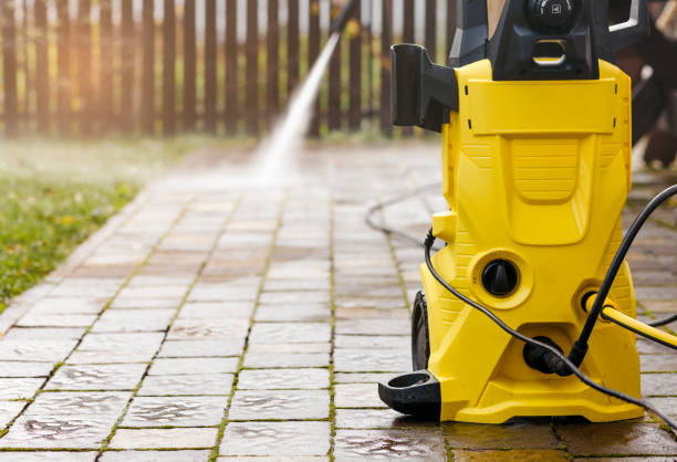Best Pool Deck Cleaning  in Sublette, KS